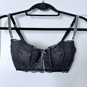 Elle Macpherson Elegant Black Lace Bralette